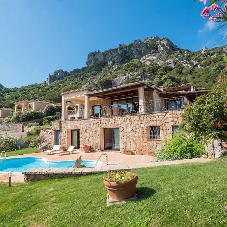 Phoenix Villa Porto Cervo