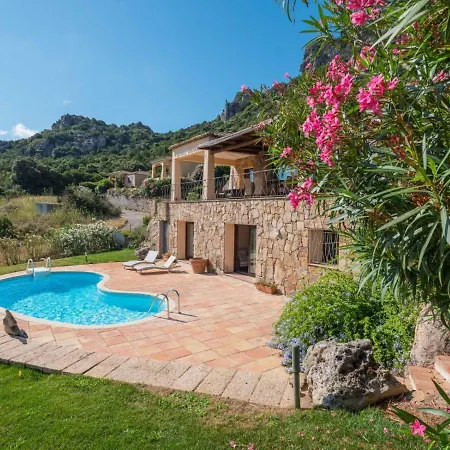 Villa Phoenix