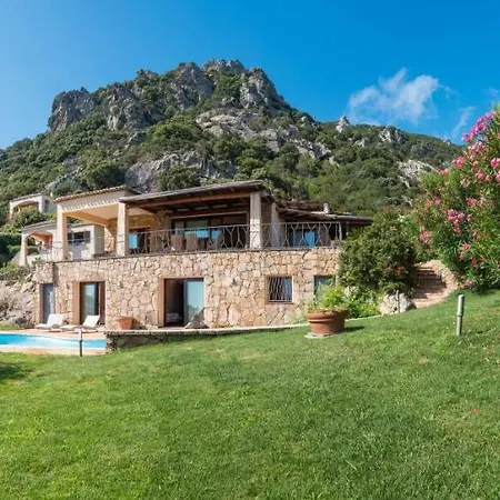 Phoenix * Porto Cervo